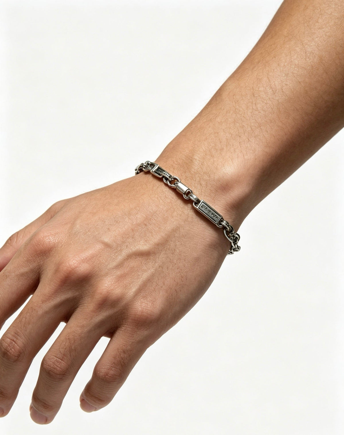 Martin Graham bracelet in polished metal-tone – front product view