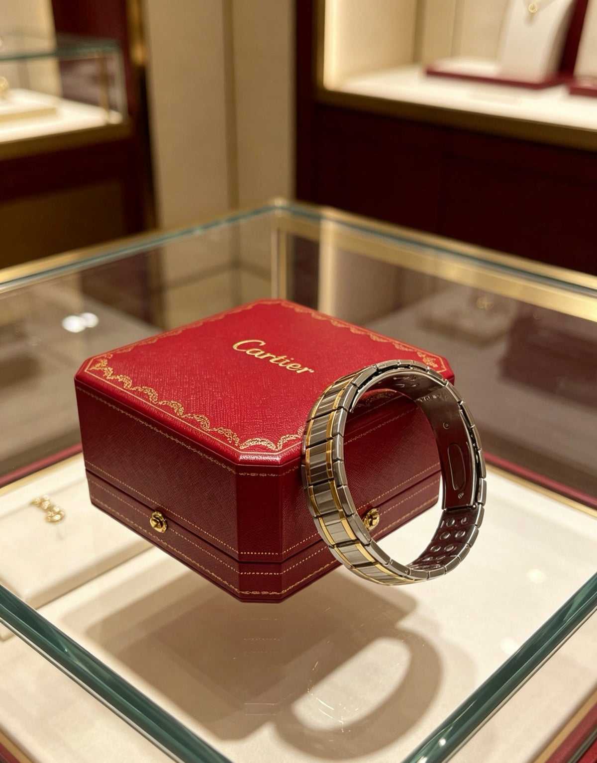 Martin Graham bracelet in polished metal-tone – front view