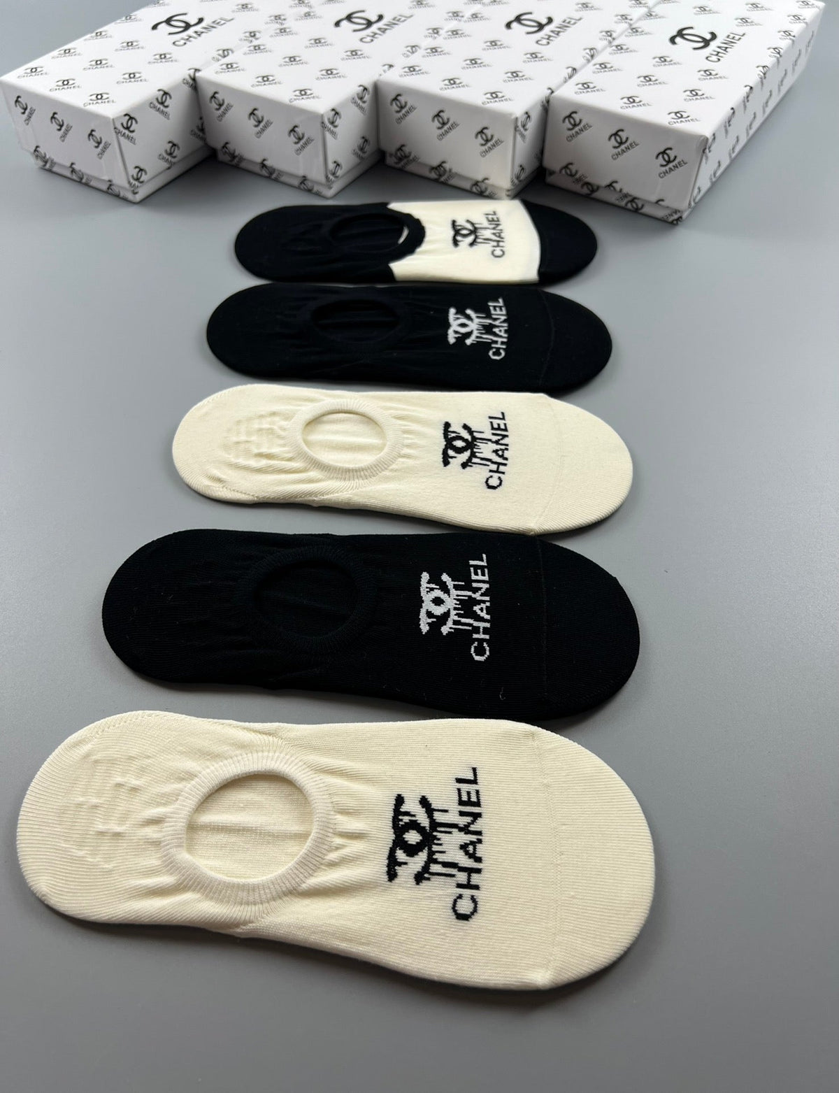 Chanel Cotton Visible Logo, Stripe Or Motif Details No-Show Socks - 5-Pair Set