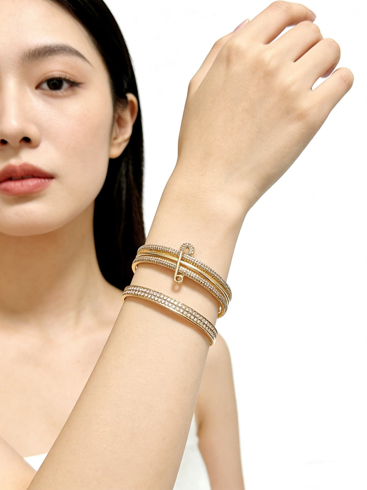 Martin Graham bracelet in polished metal-tone – front view