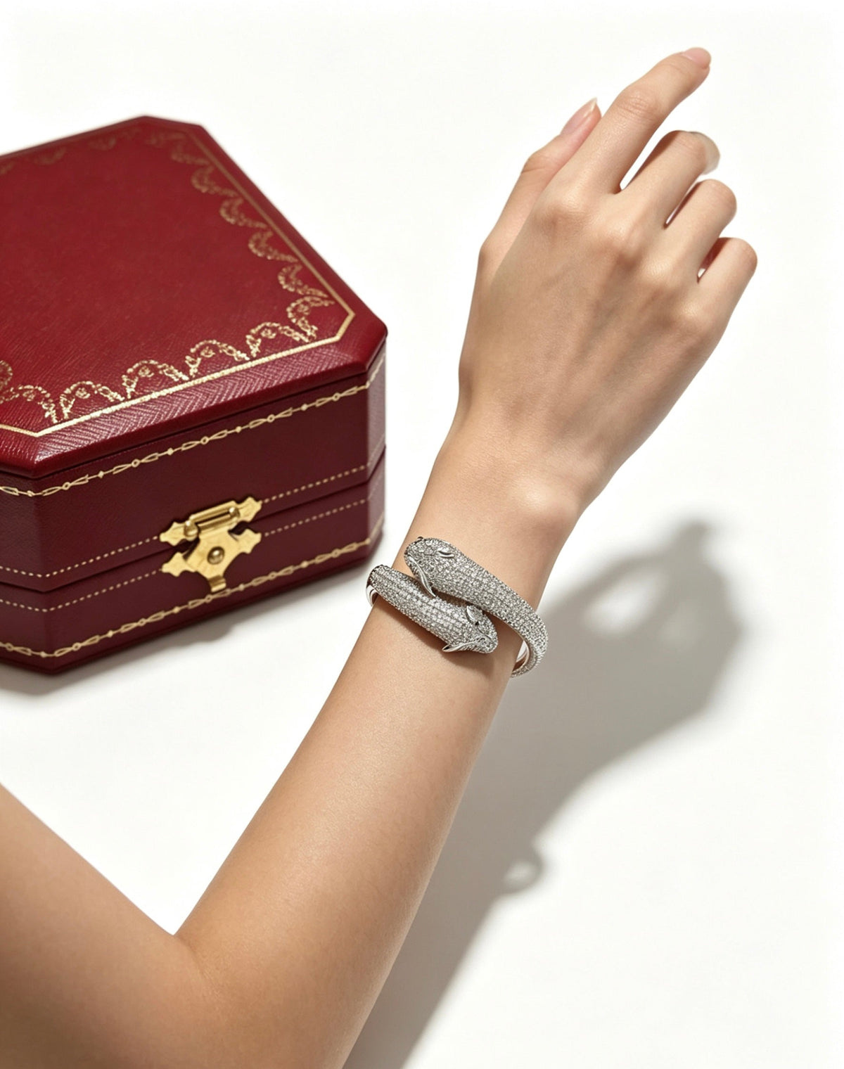 Martin Graham bracelet in polished metal-tone – front view