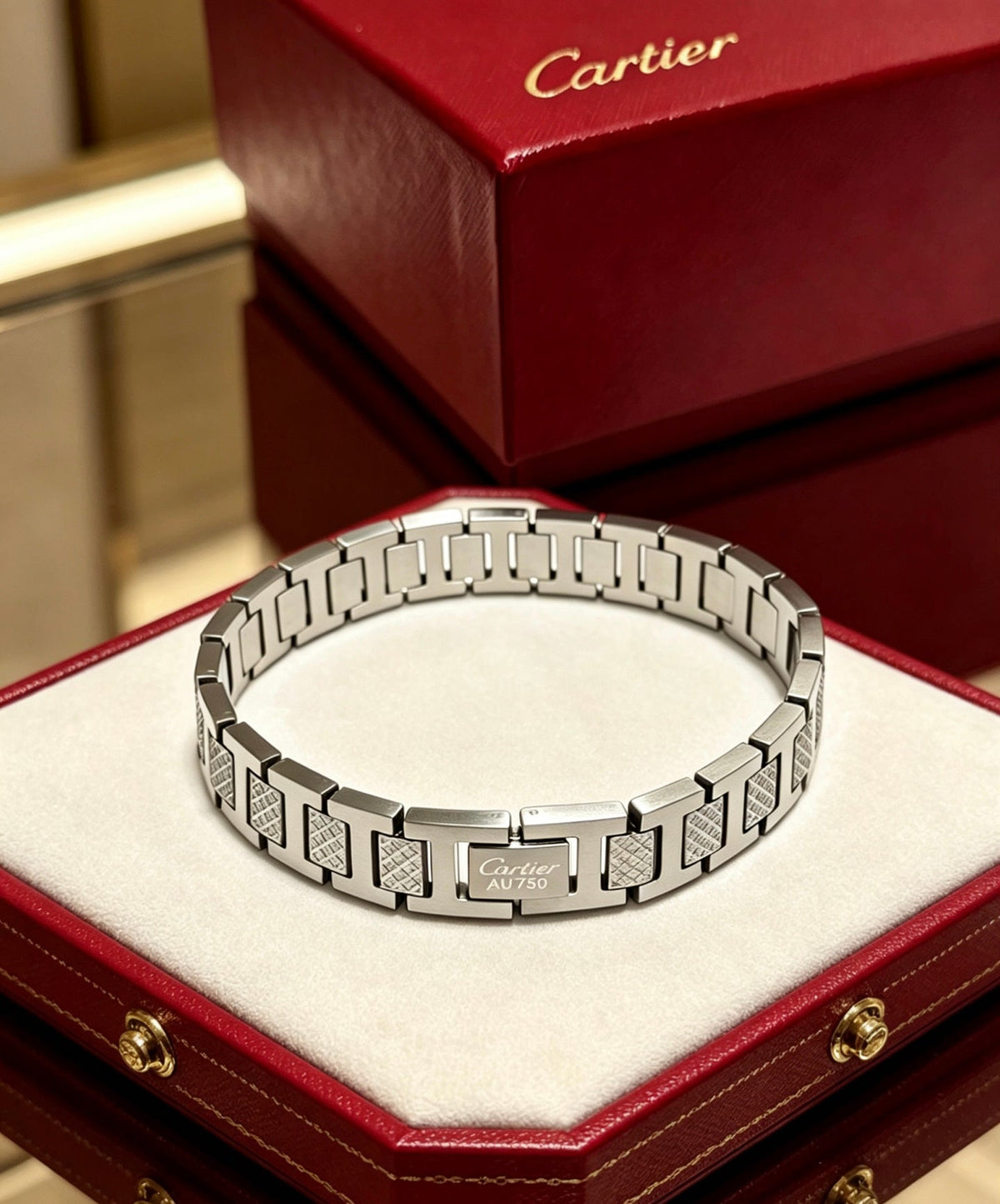 Martin Graham bracelet in polished metal-tone – front view