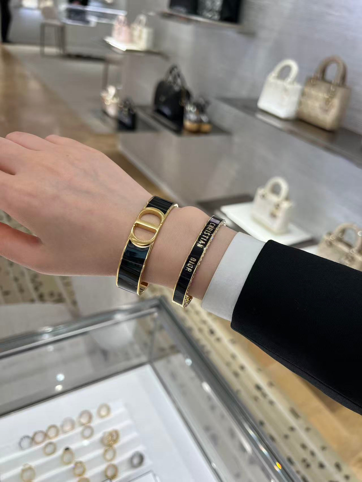Martin Graham bracelet in polished metal-tone – front view