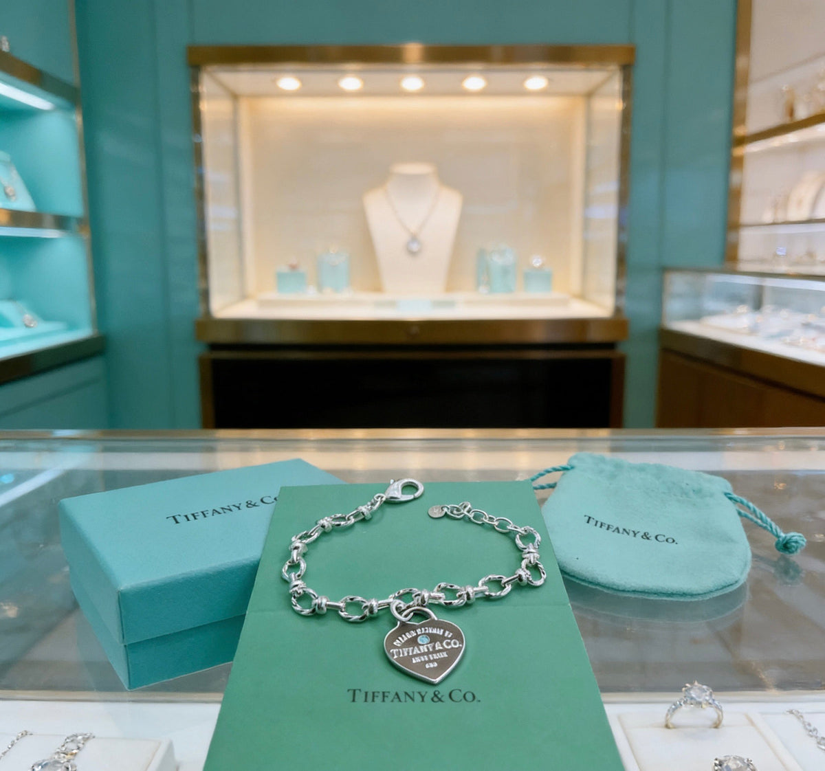 Martin Graham bracelet in polished metal-tone – front product view