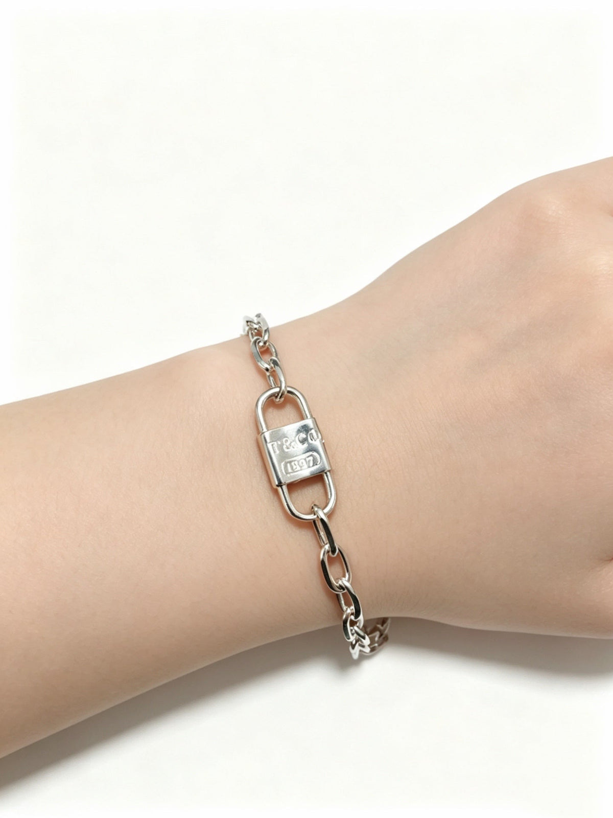 Martin Graham bracelet in polished metal-tone – front product view
