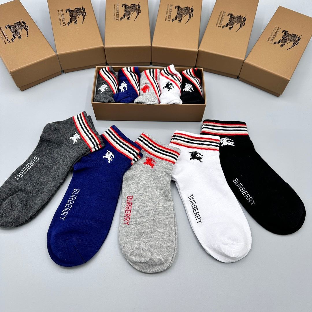 Burberry Stripe And Horse Ankle Socks - 5-Pair Set