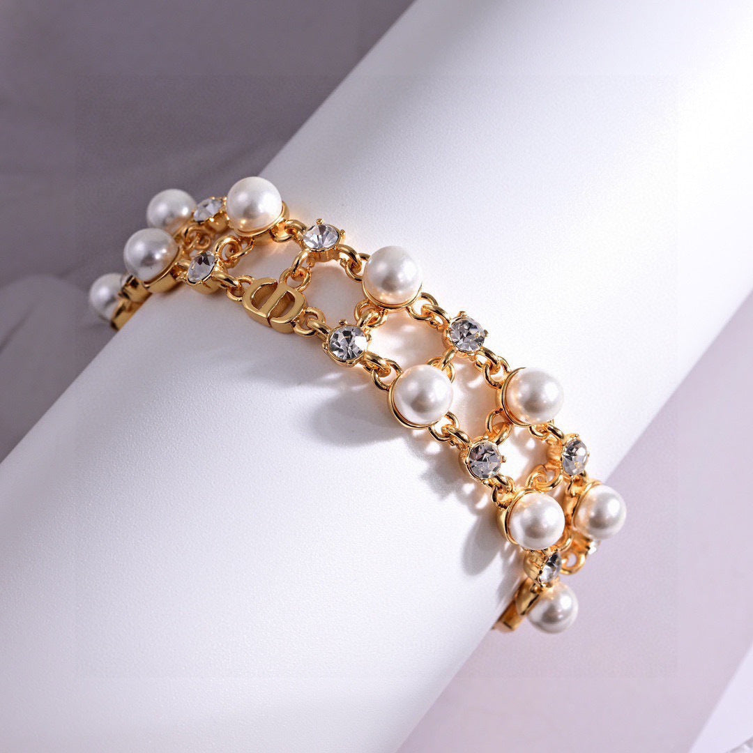 Martin Graham bracelet in polished metal-tone – front view