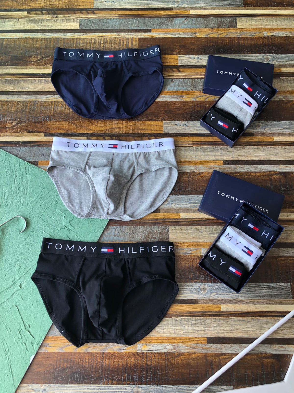 Tommy Hilfiger Red-Trimmed Logo Waistbands Men's Briefs - 3-Piece Box