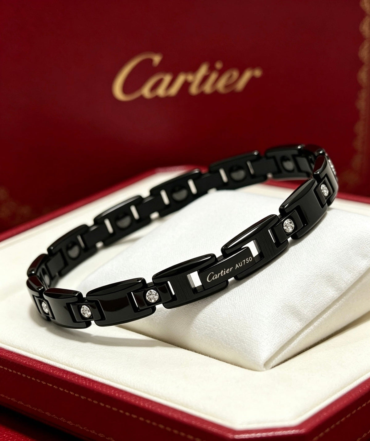 Martin Graham bracelet in polished metal-tone – front view
