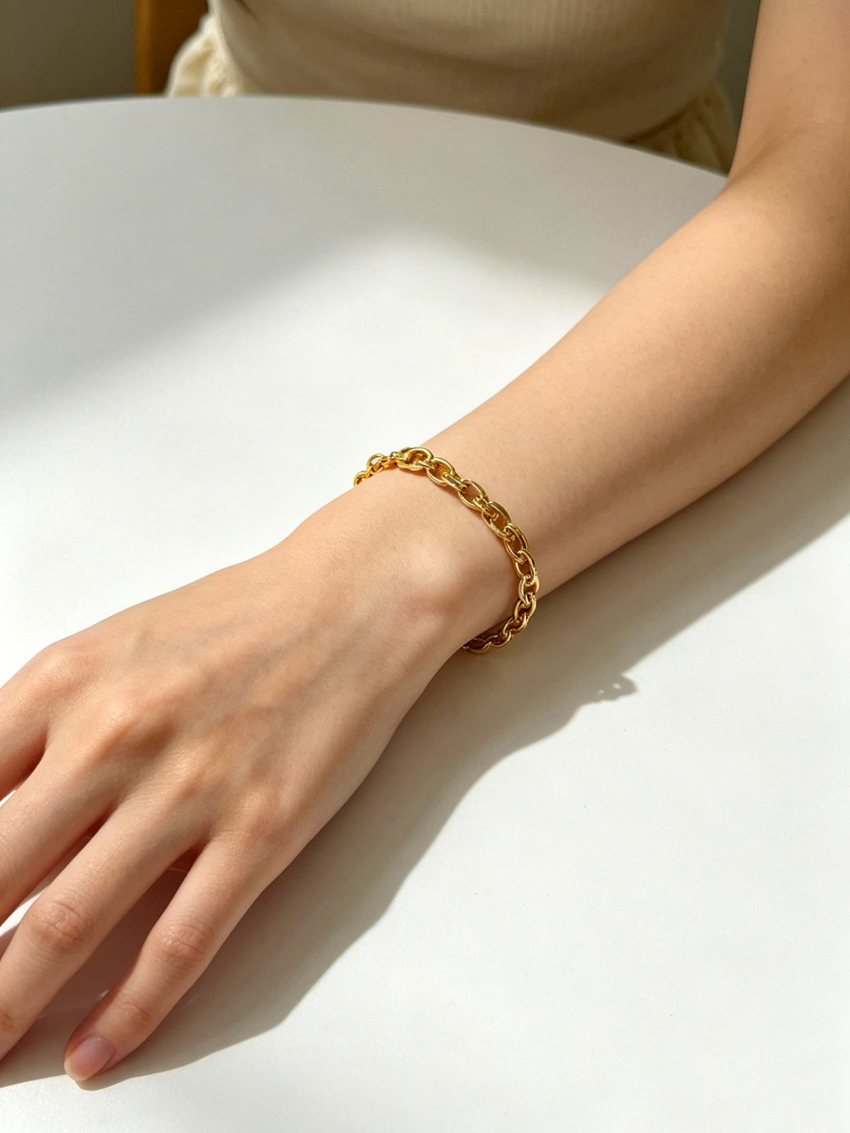 Martin Graham bracelet in polished metal-tone – detail view