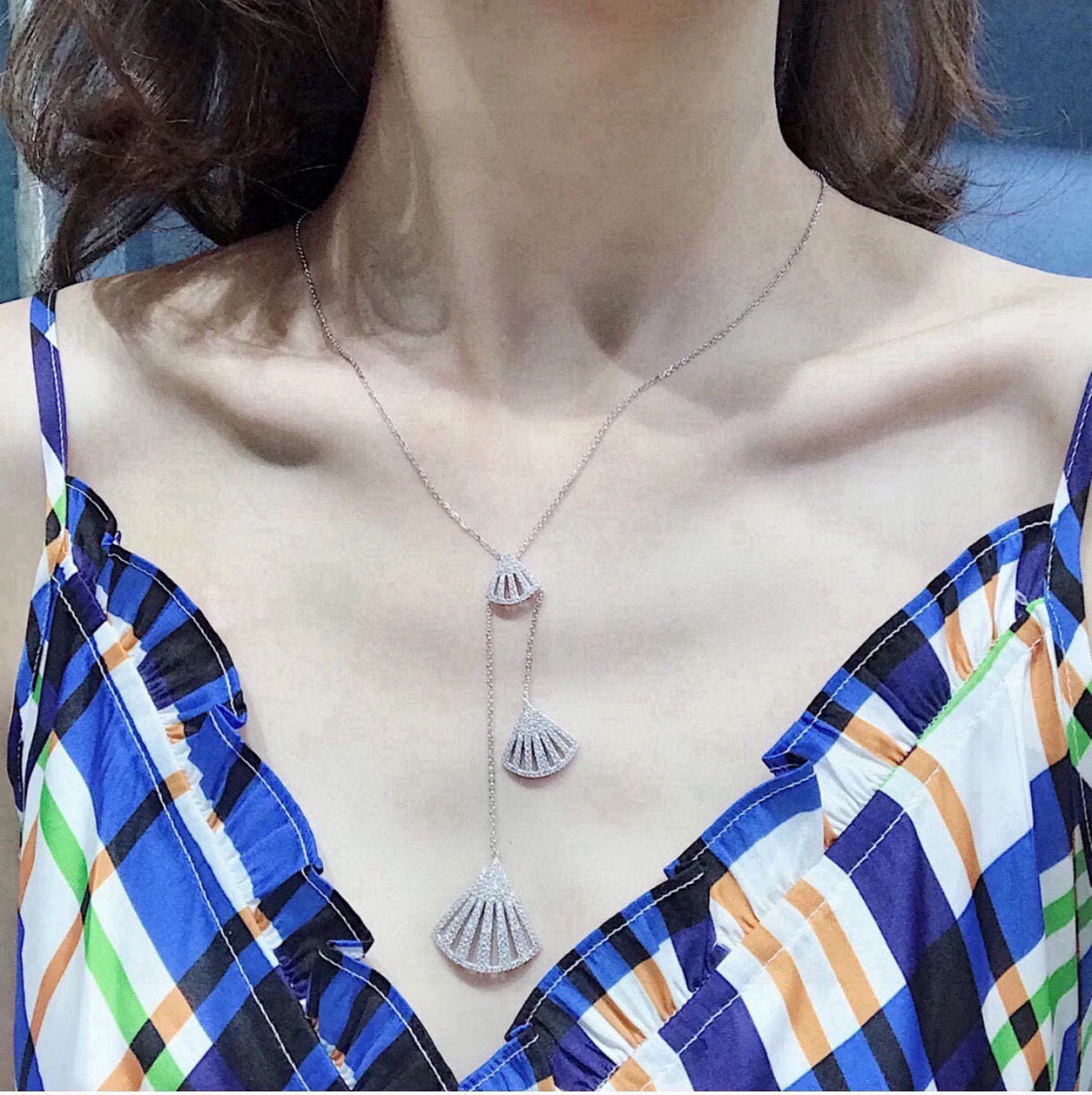 Martin Graham pendant necklace in polished metal-tone – detail view