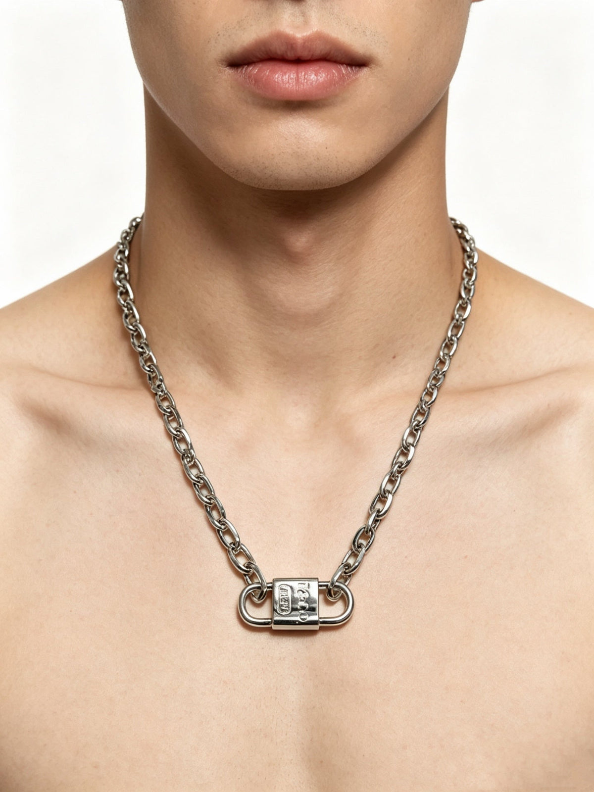 Martin Graham pendant necklace in polished metal-tone – detail view