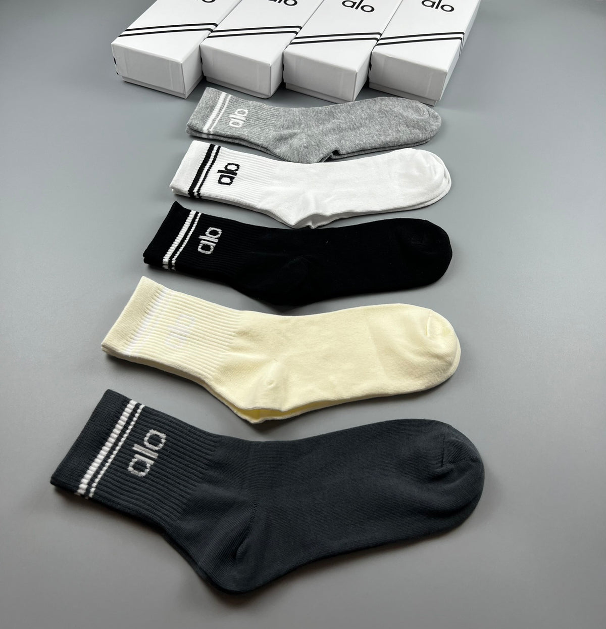 Alo Classic Crew Socks - Assorted Set
