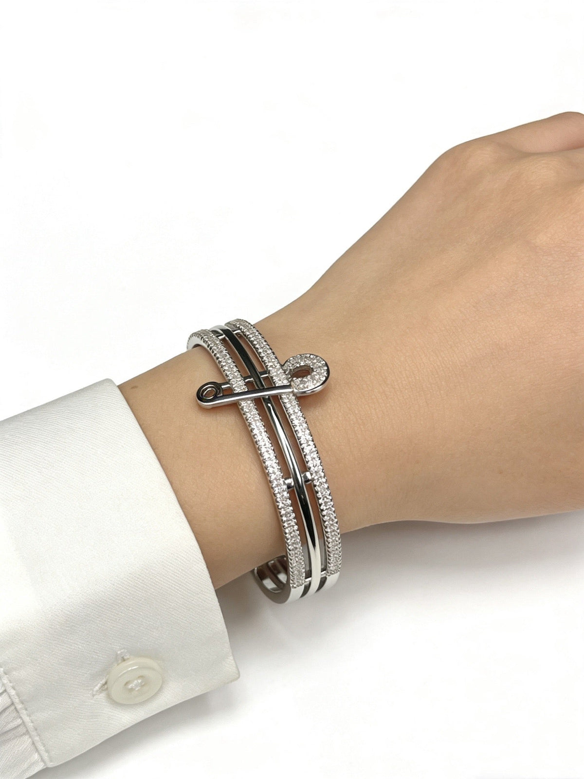 Martin Graham bracelet in polished metal-tone – detail view