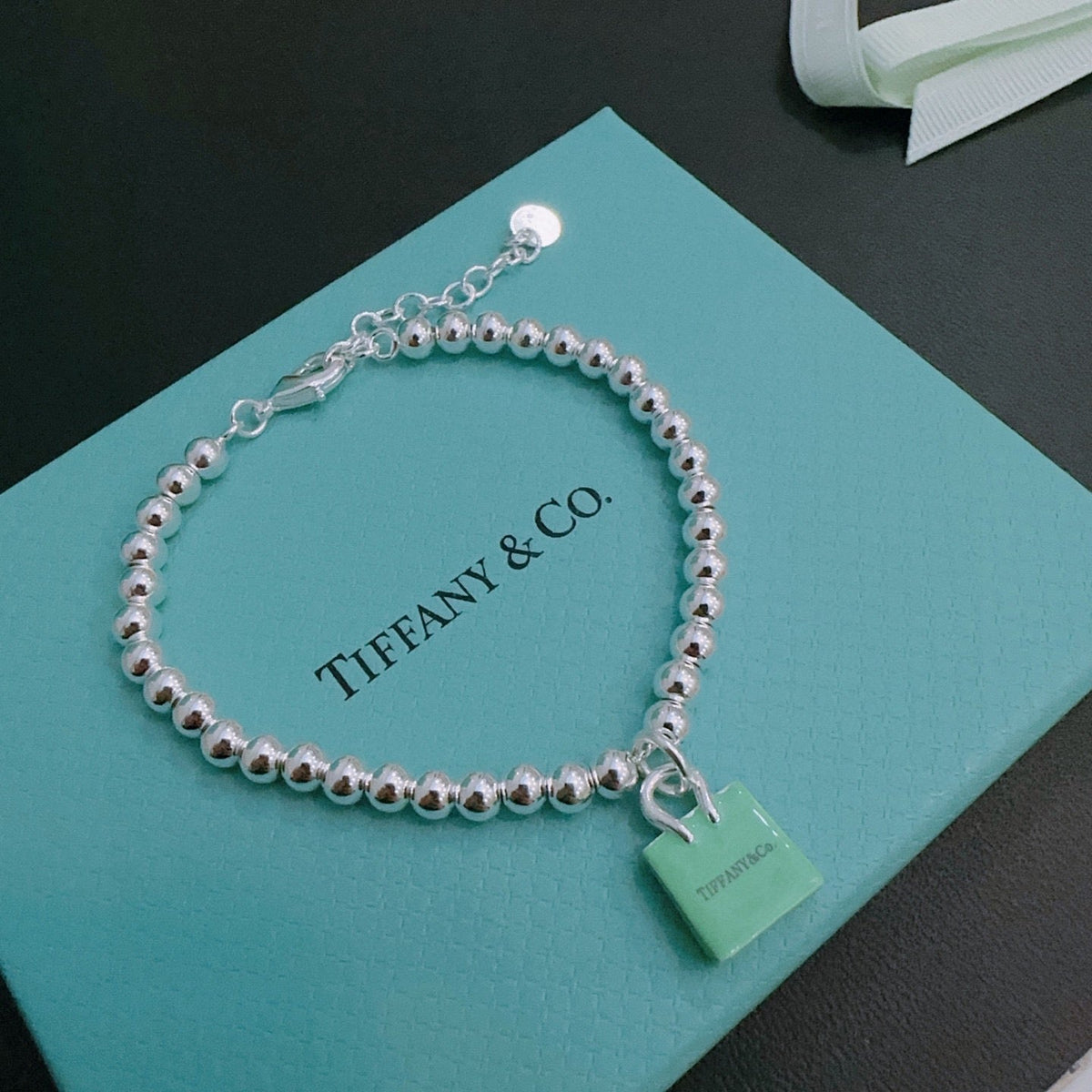 Martin Graham bracelet in polished metal-tone – detail view