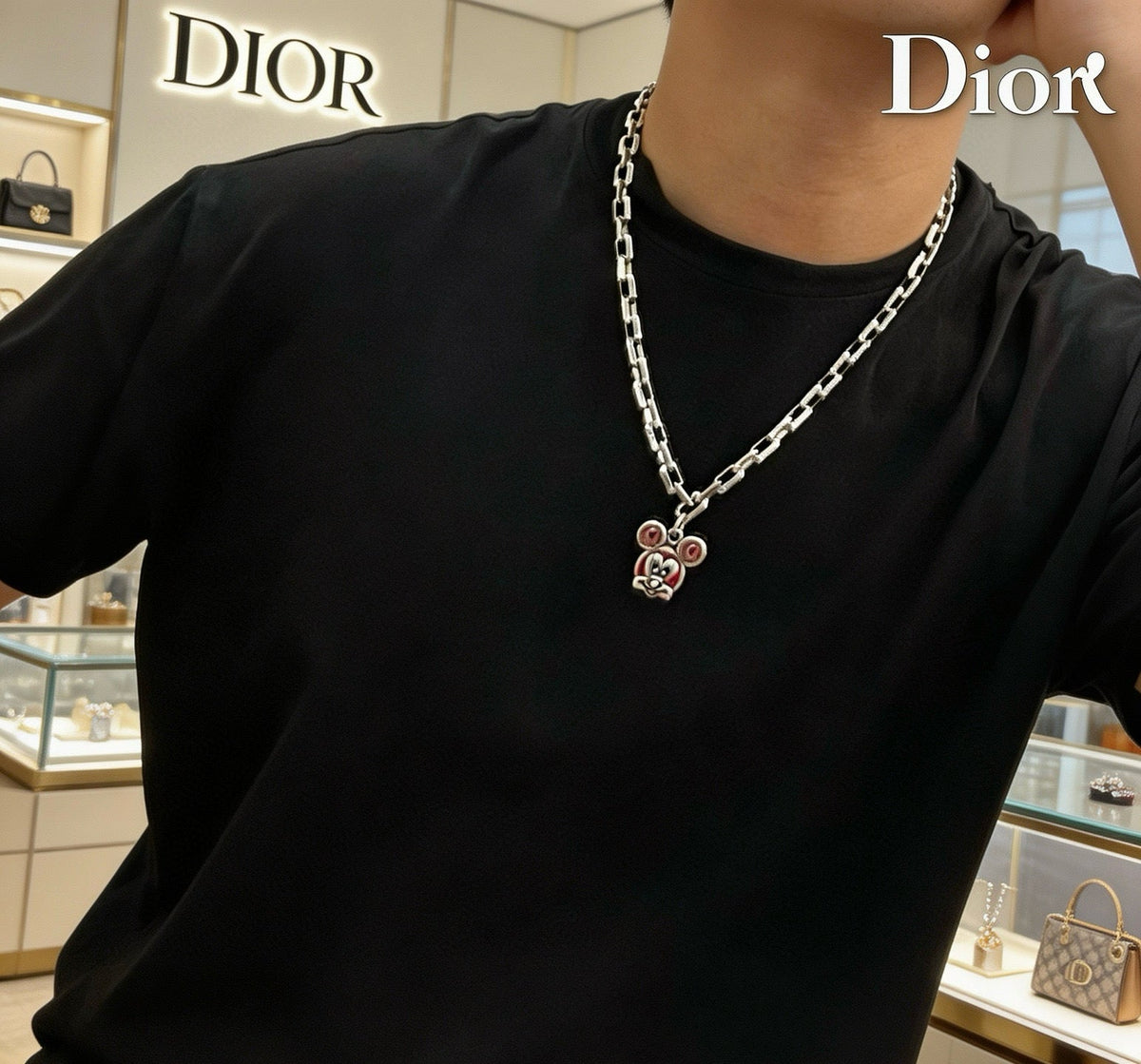 Martin Graham pendant necklace in polished metal-tone – detail view
