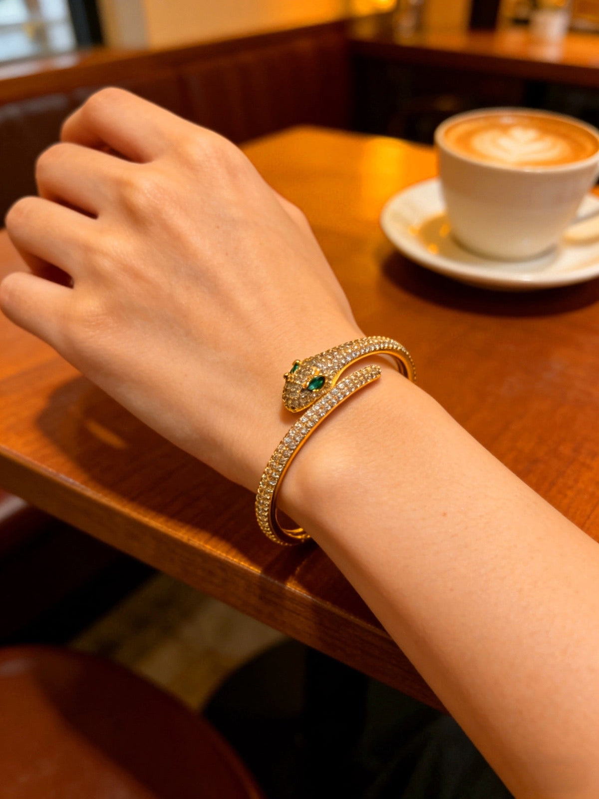Martin Graham bracelet in polished metal-tone – detail view
