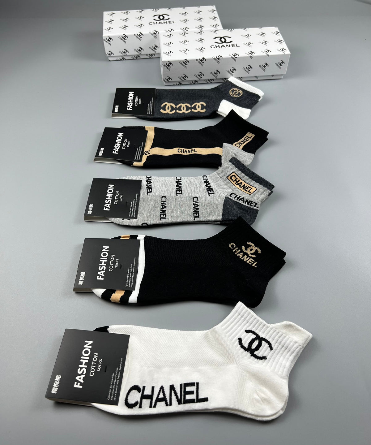 Chanel Cotton Chain And Emblem Graphics No-Show Socks - 5-Pair Set