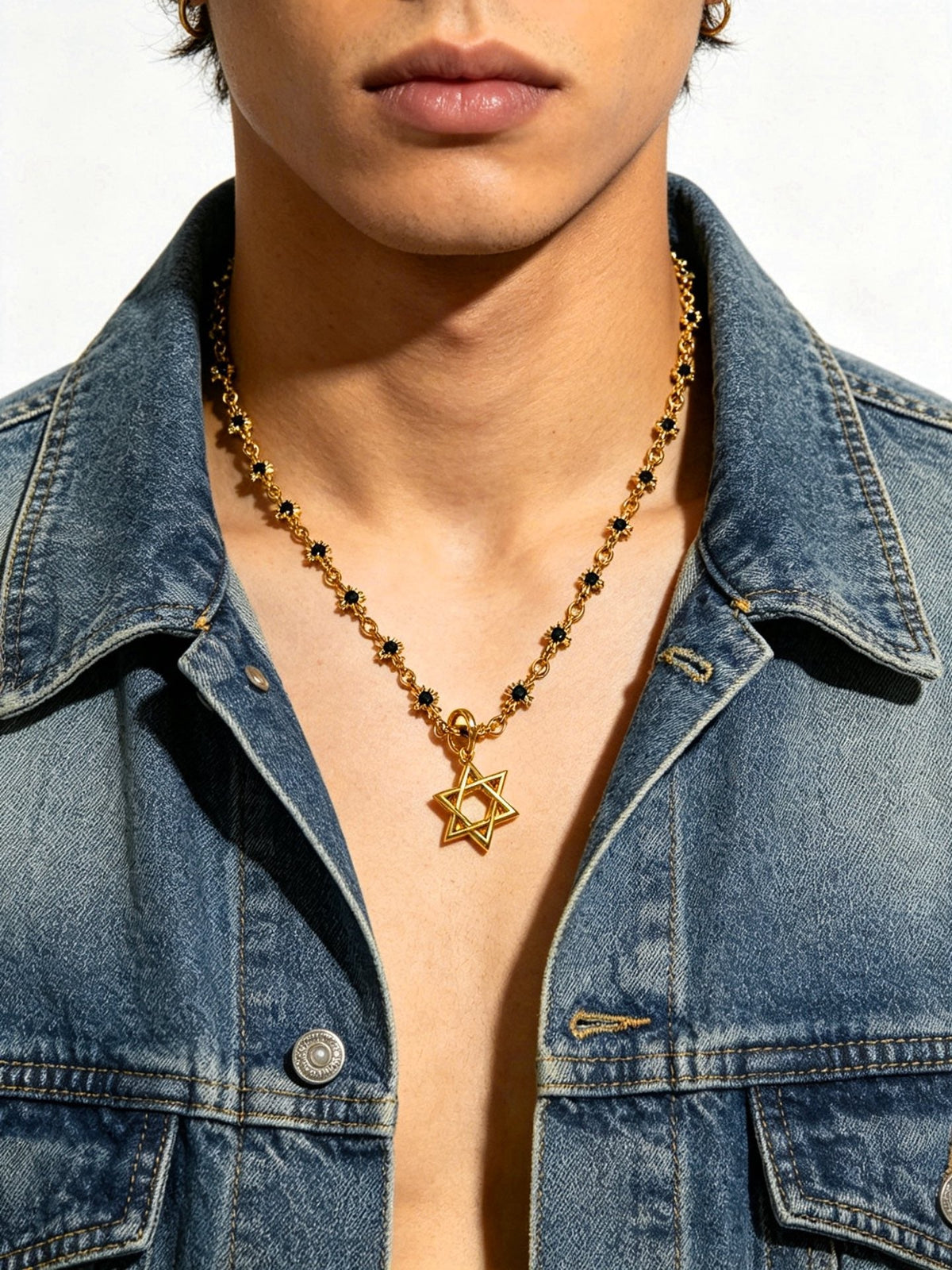 Martin Graham pendant necklace in polished metal-tone – detail view