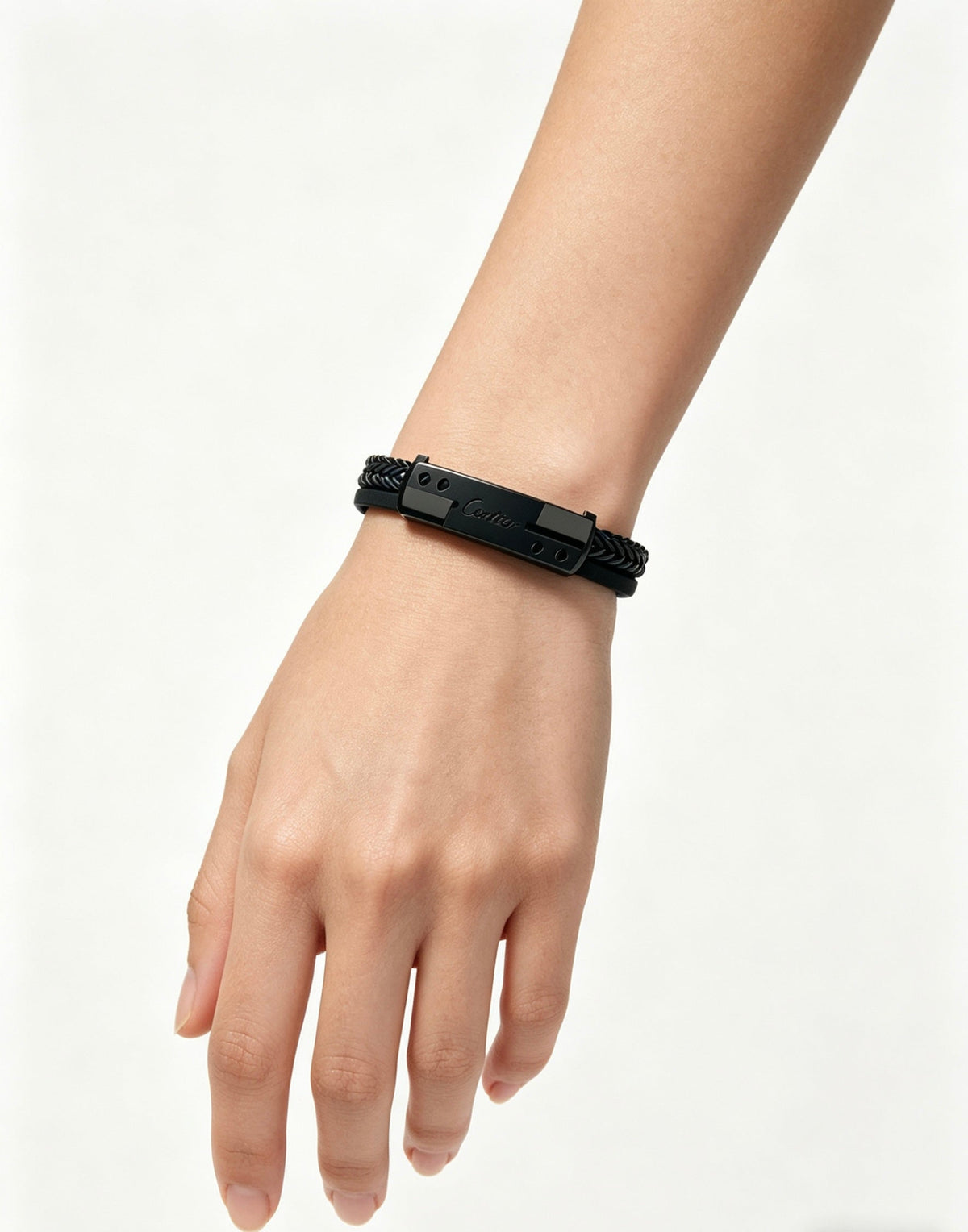 Martin Graham bracelet in polished metal-tone – detail view