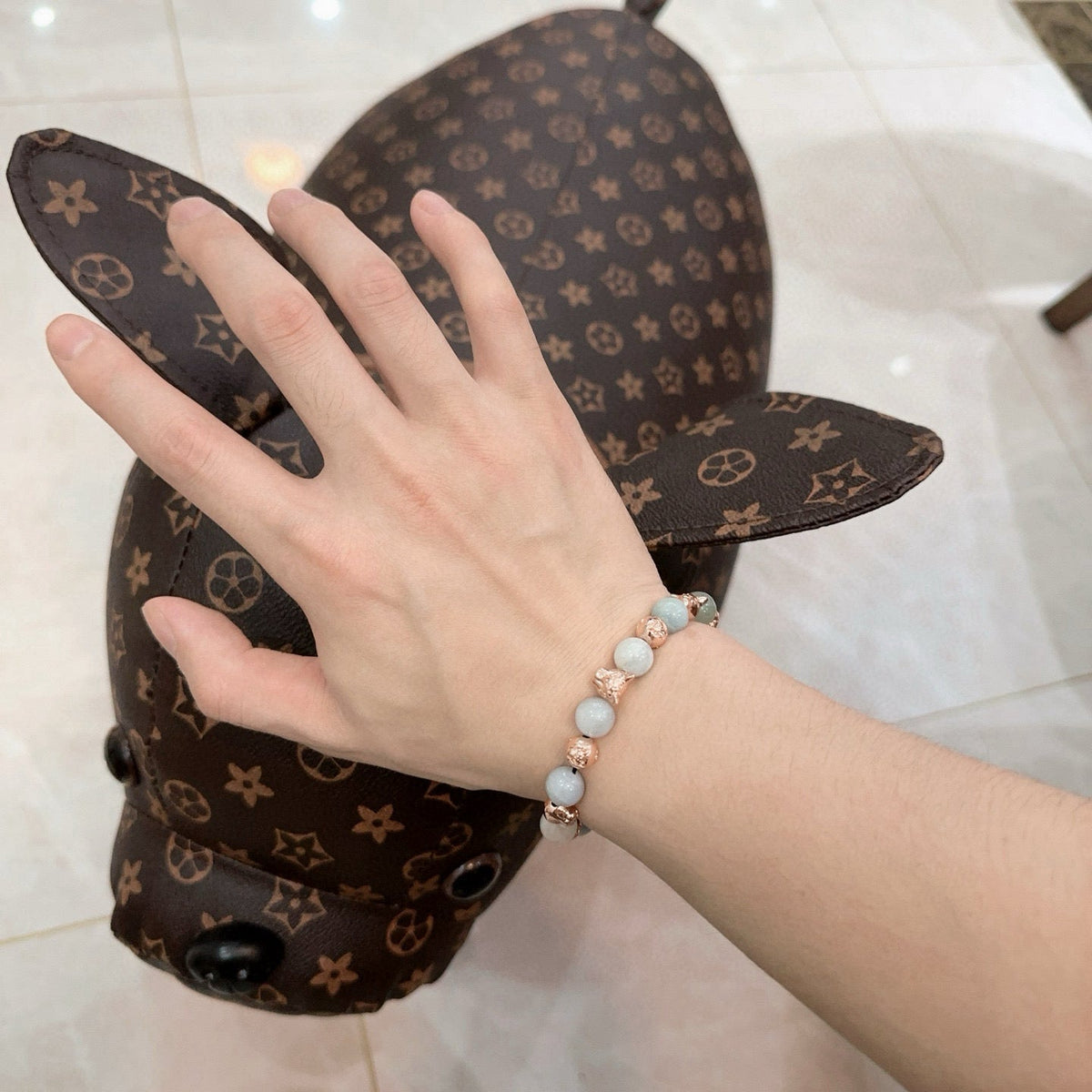 Martin Graham bracelet in polished metal-tone – detail view