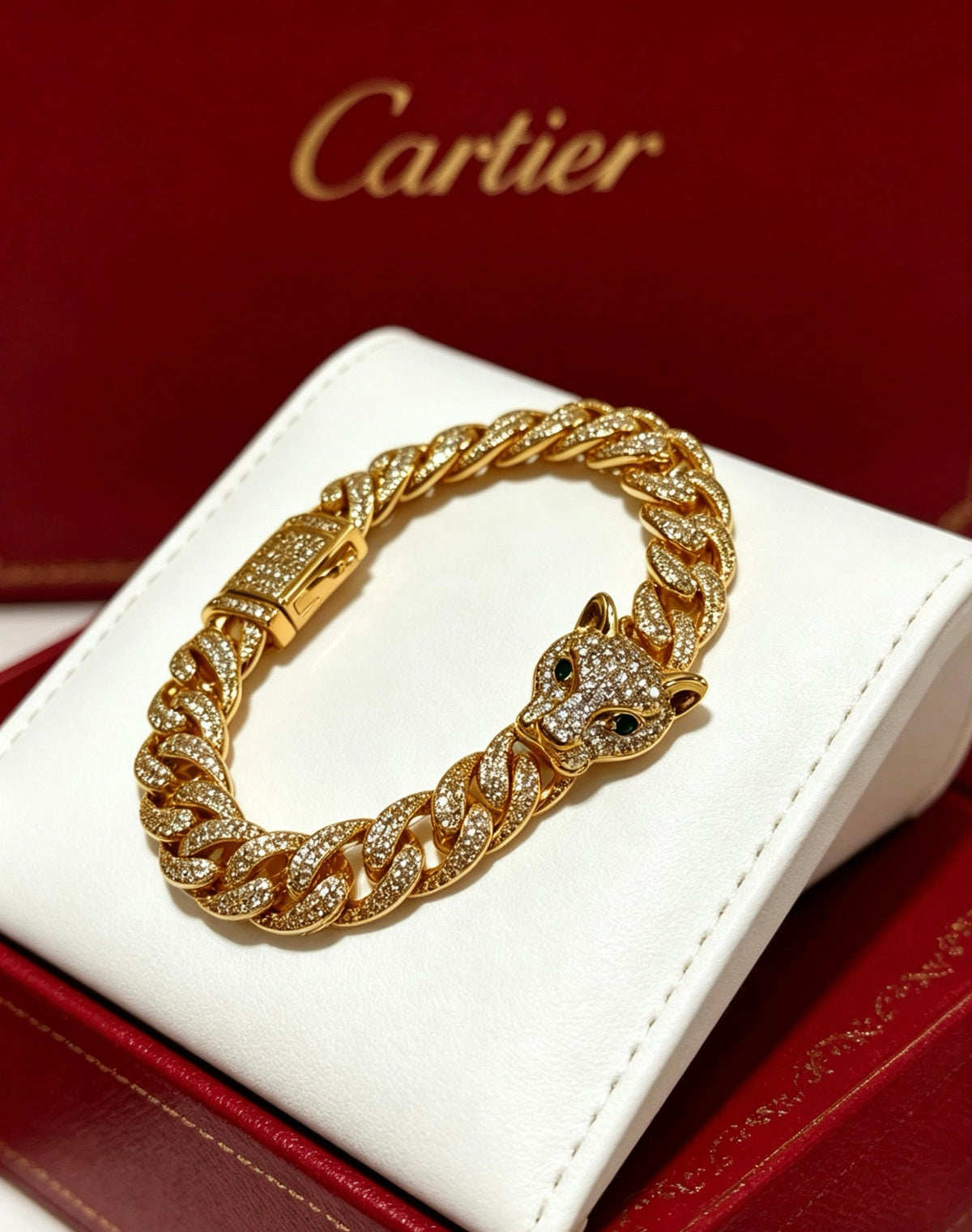 Martin Graham bracelet in polished metal-tone – detail view